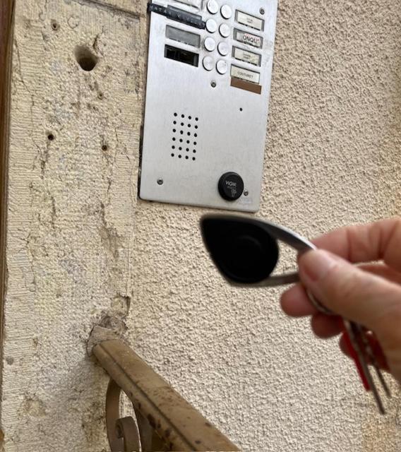 Le Bali Apartment Besancon Exterior photo